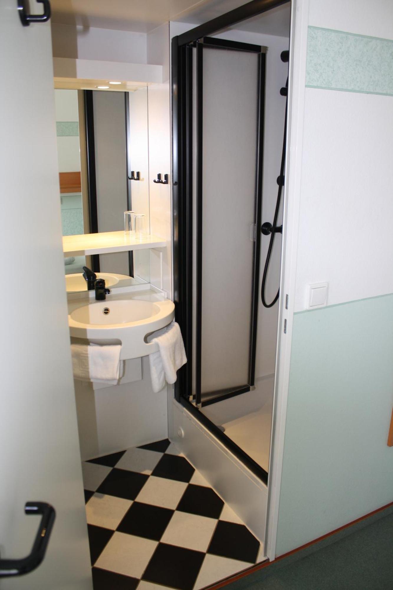 Hotel St. Hubertus Wallmerod Ngoại thất bức ảnh